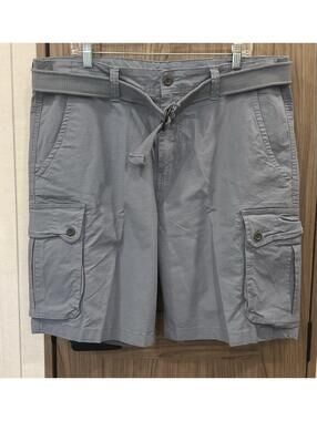 NWOT St.. John’s Bay Mens Bluish Gray Cargo Shorts With Belt Size 38
